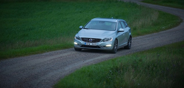Volvo V60 photo 12