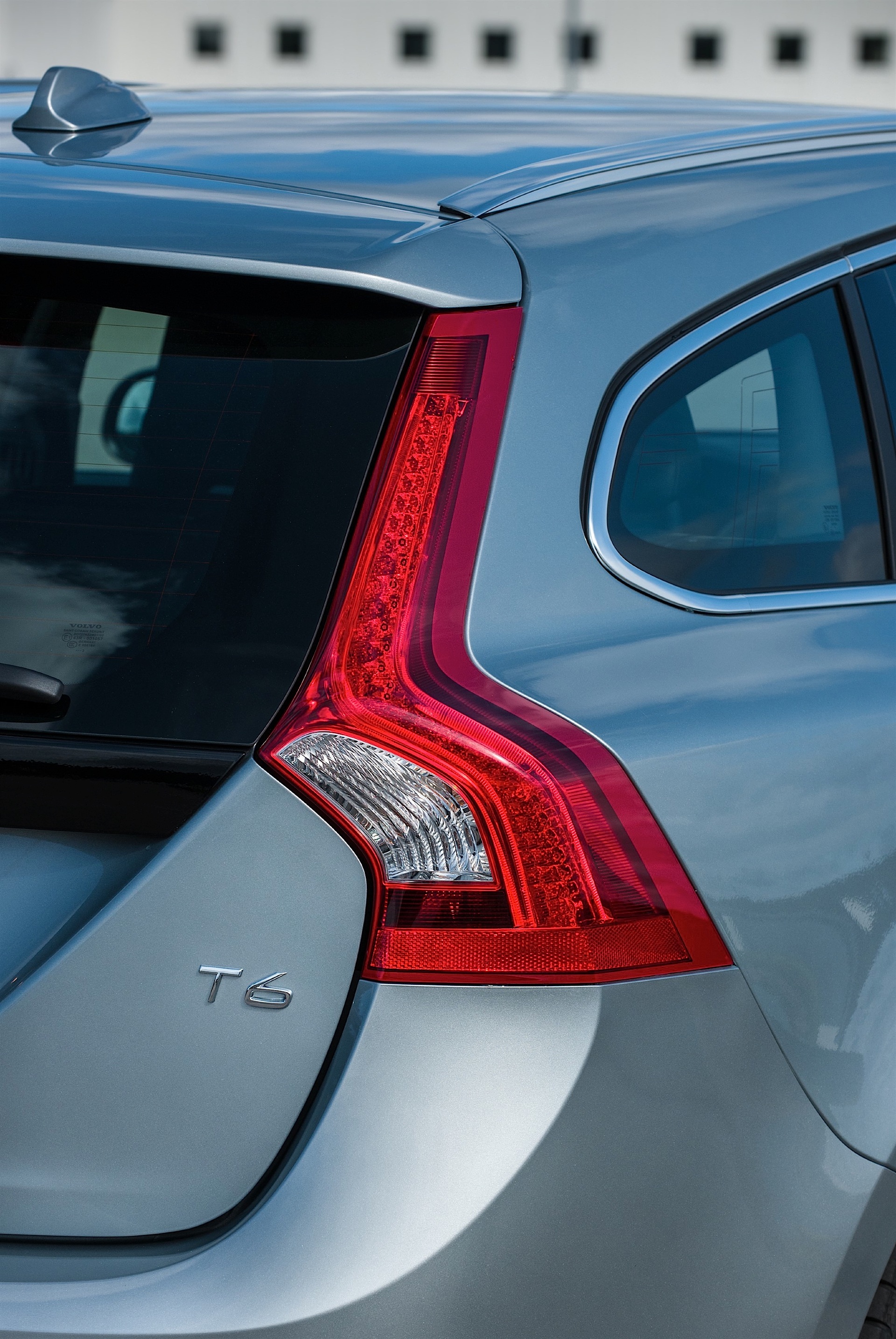 Volvo V60 photo 24