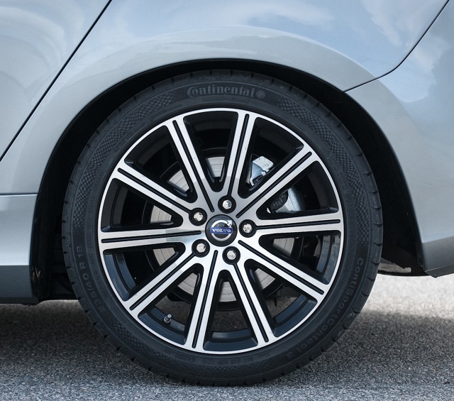 Volvo V60 photo 25