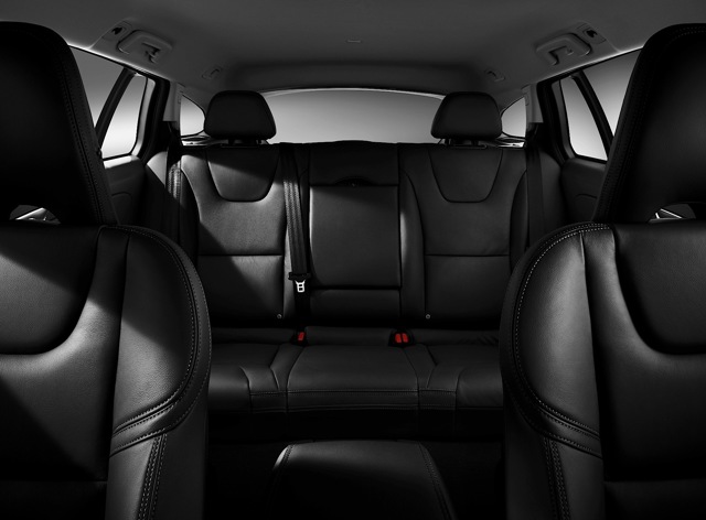 Volvo V60 photo 39