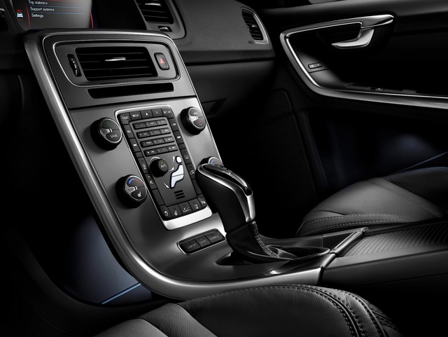 Volvo V60 photo 49