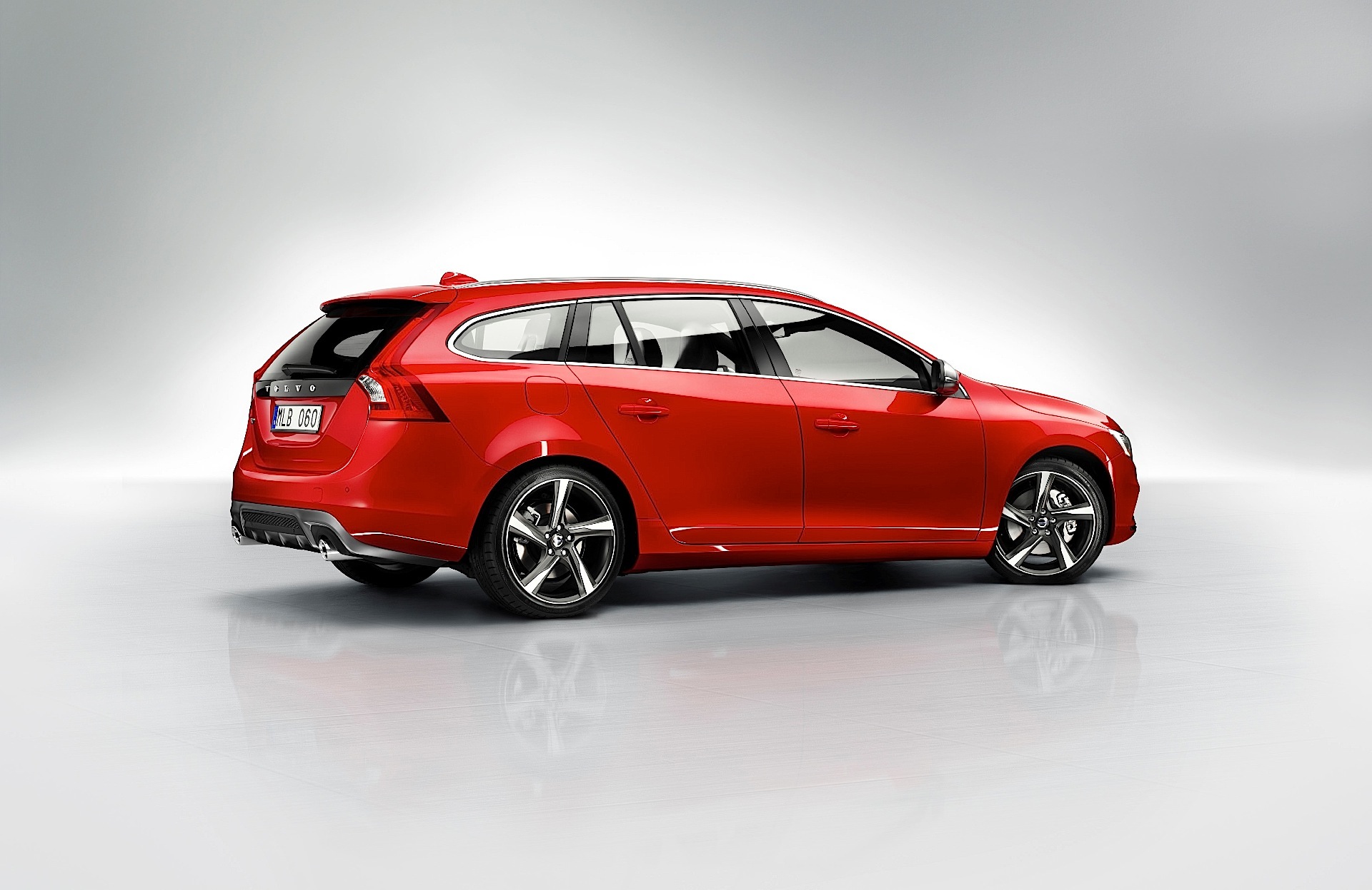 Volvo V60 photo 9