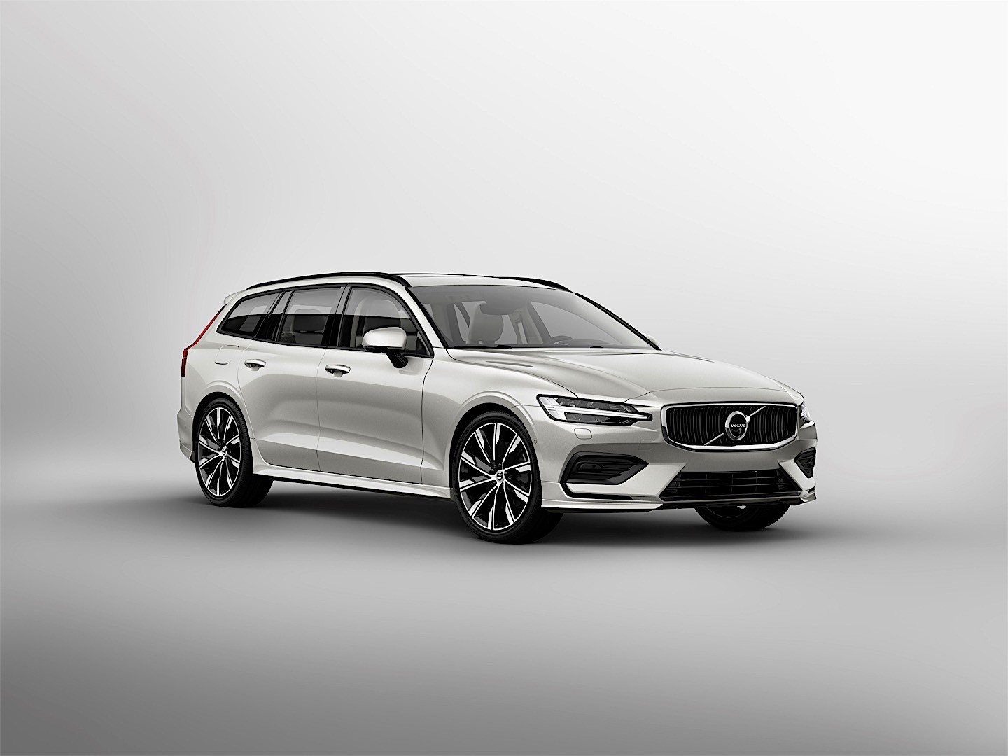 Volvo V60 photo 2