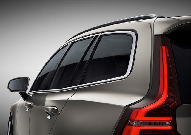 Volvo V60 photo 18