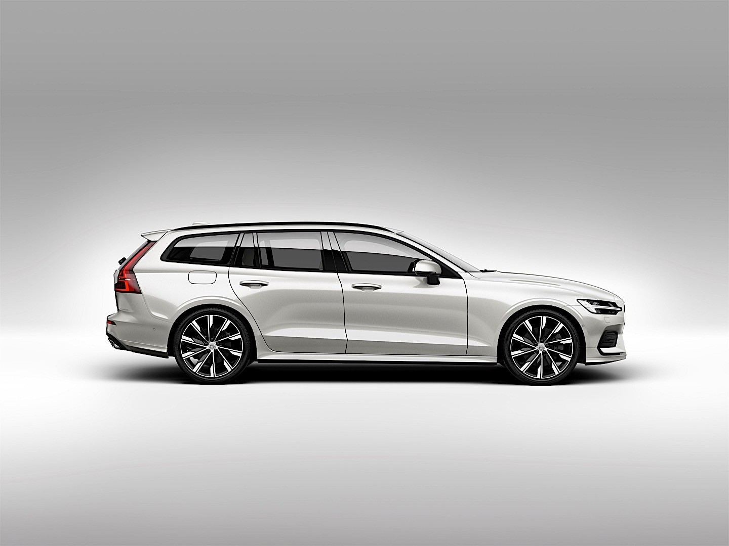 Volvo V60 photo 26