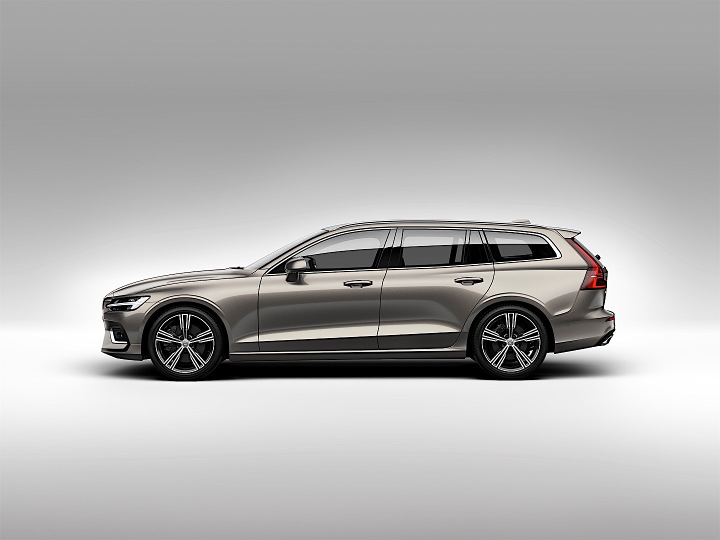 Volvo V60 photo 36