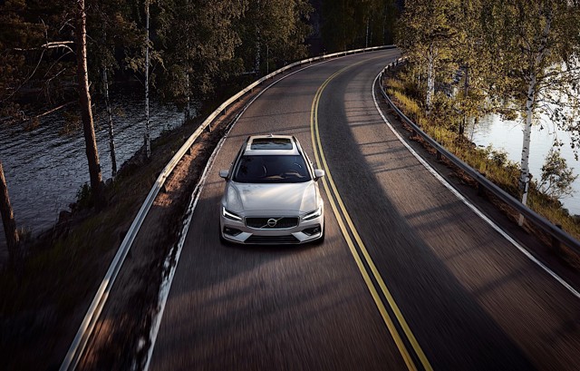 Volvo V60 photo 46