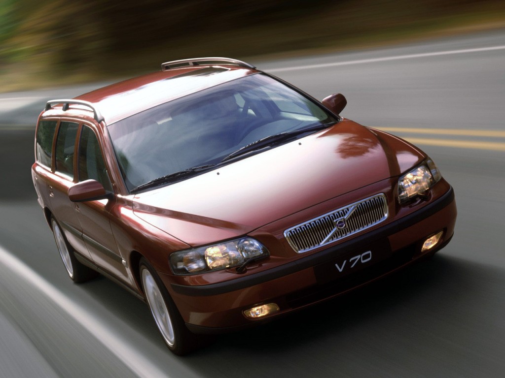 Volvo V70 photo 9