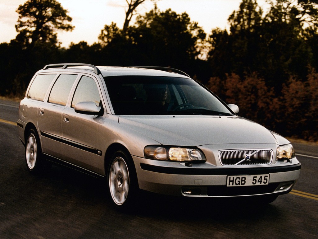 Volvo V70 photo 14