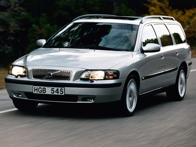 Volvo V70 photo 15