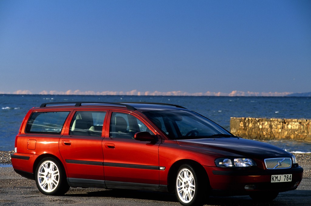 Volvo V70 photo 21