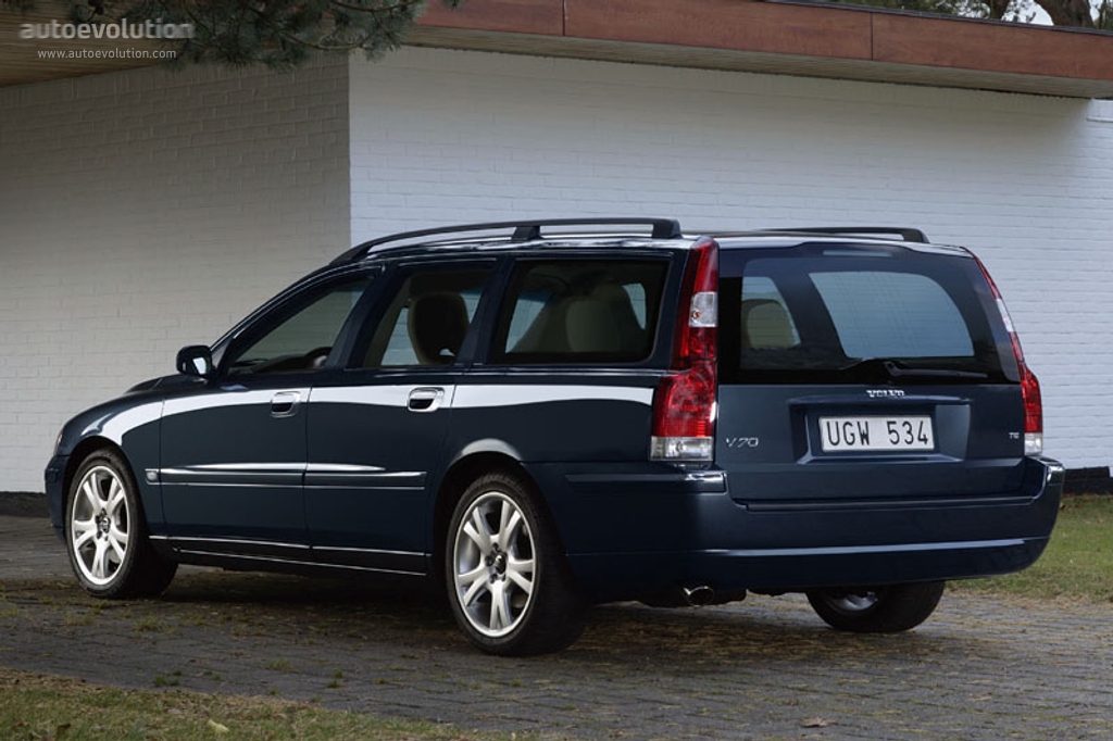 Volvo V70 photo 4