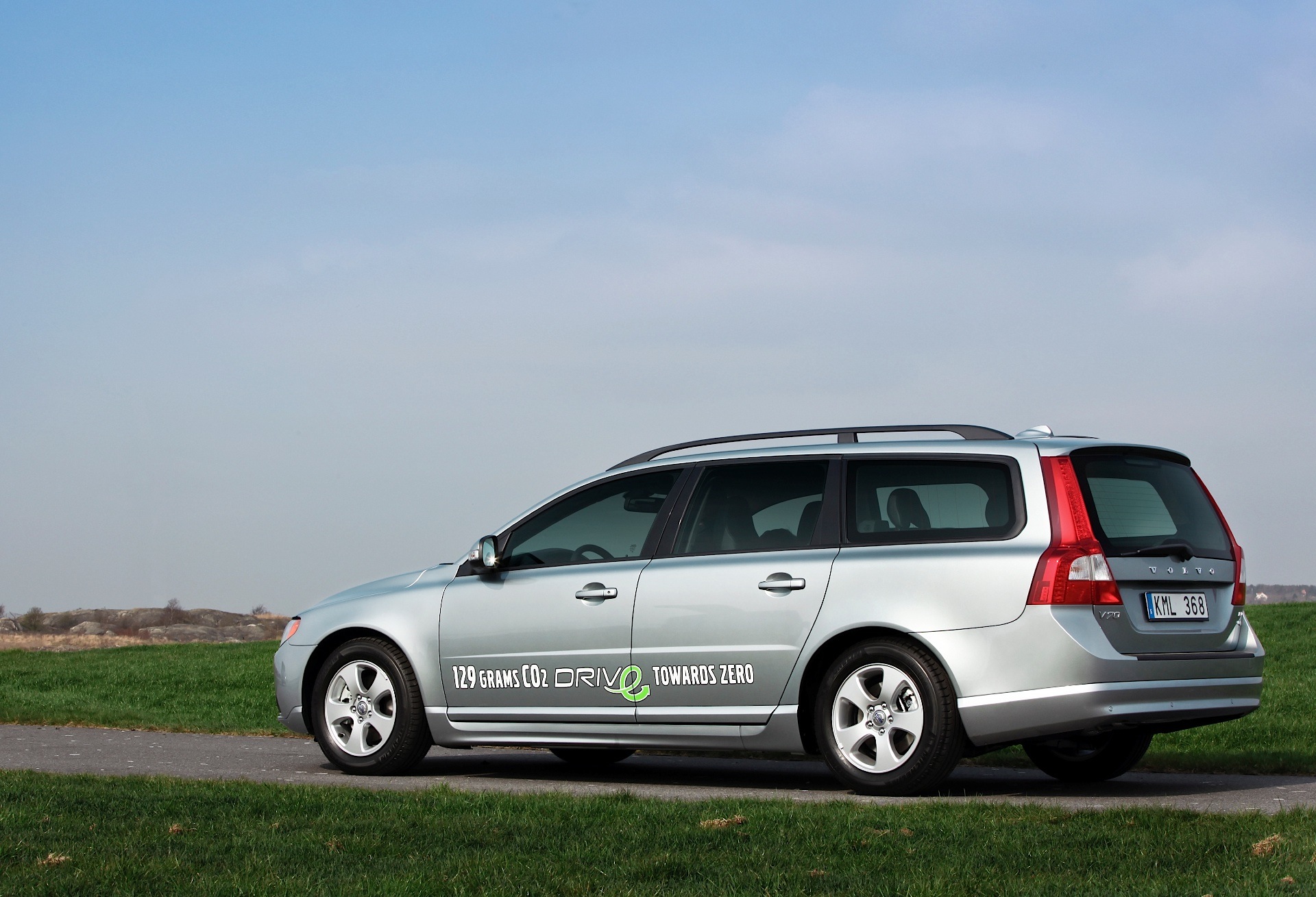 Volvo V70 photo 10