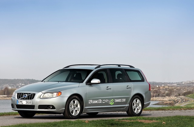 Volvo V70 photo 11