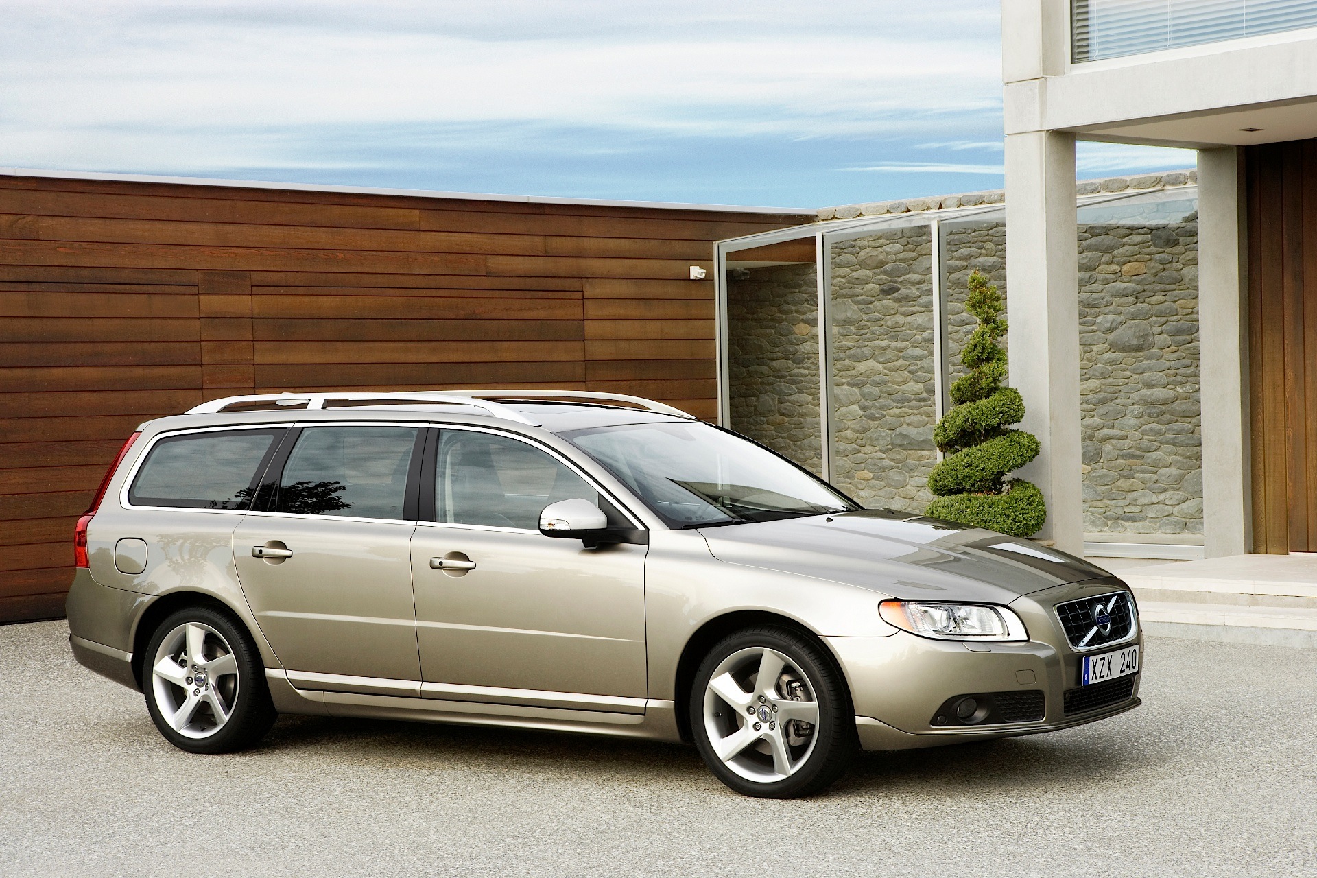 Volvo V70 photo 15