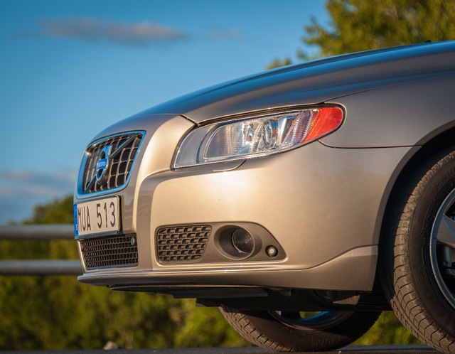 Volvo V70 photo 23