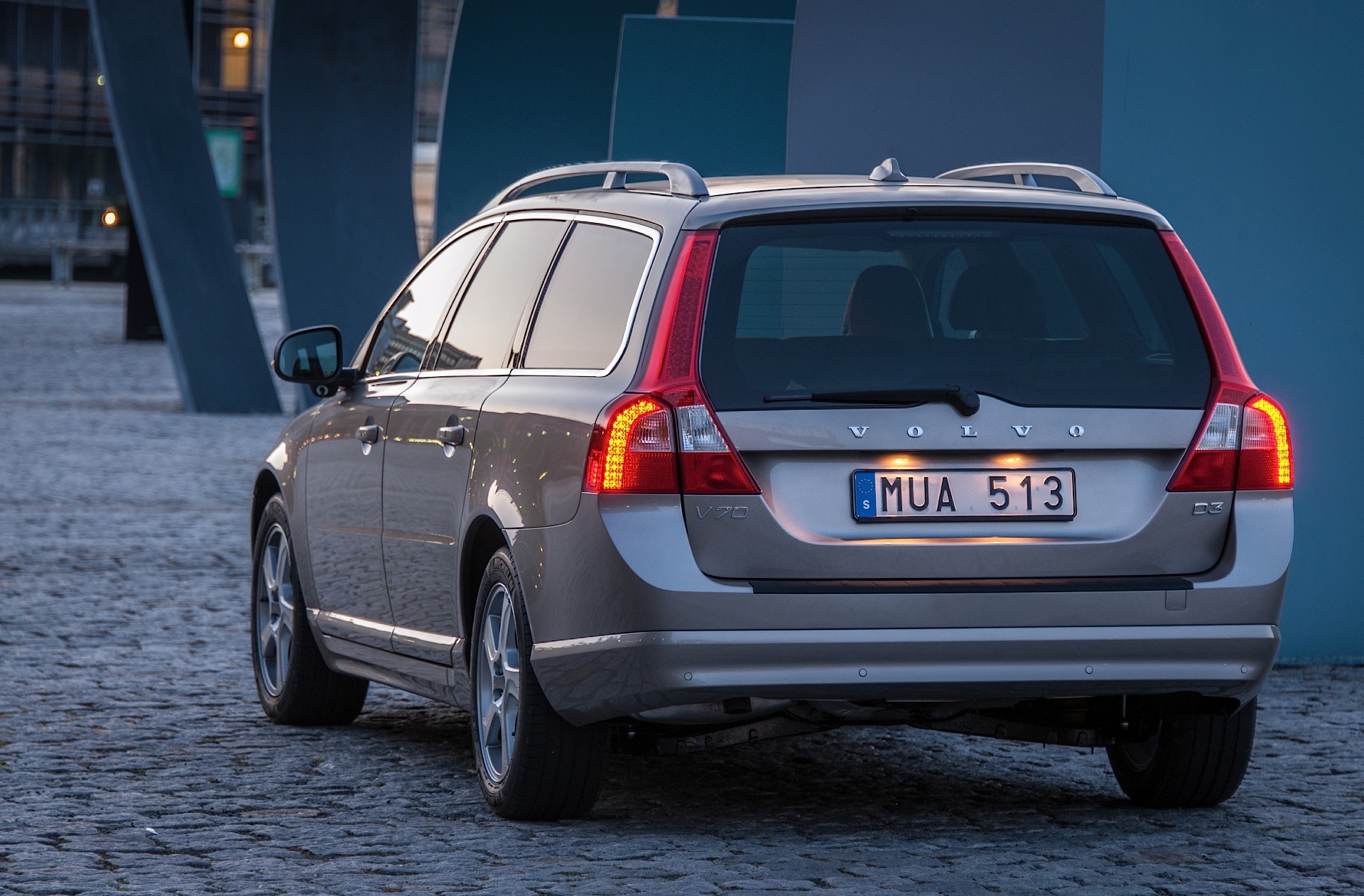 Volvo V70 photo 24