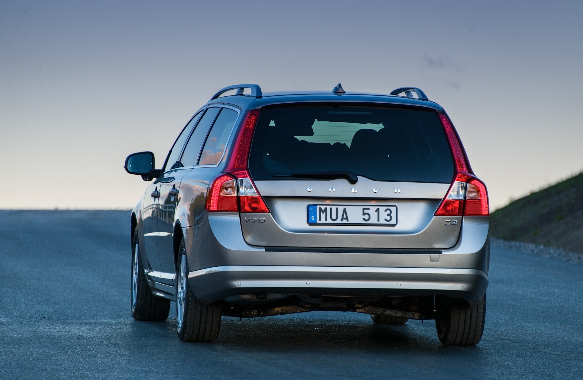 Volvo V70 photo 25
