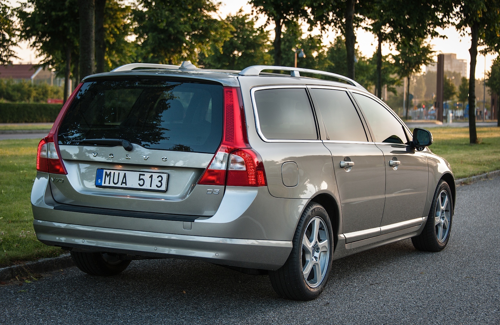 Volvo V70 photo 28