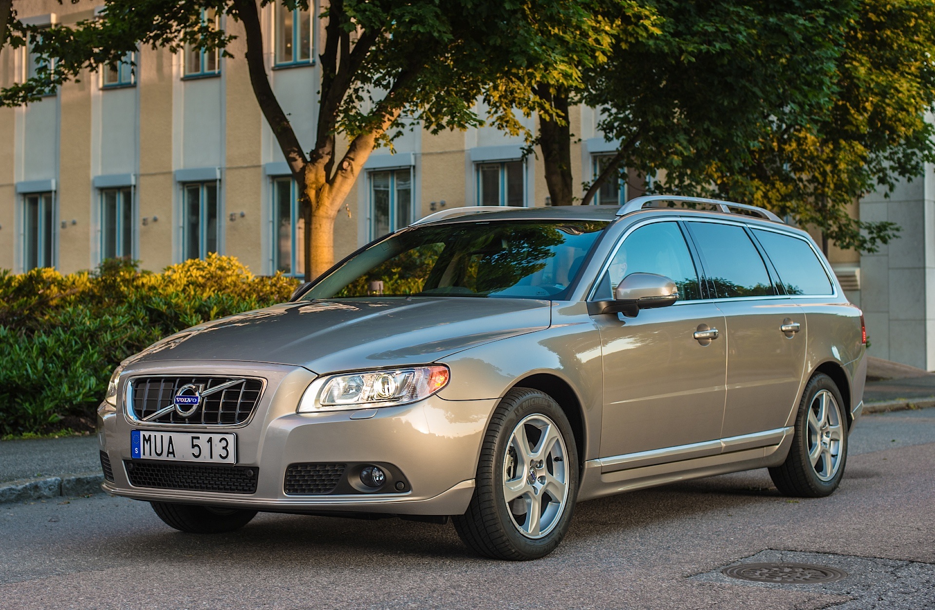 Volvo V70 photo 34