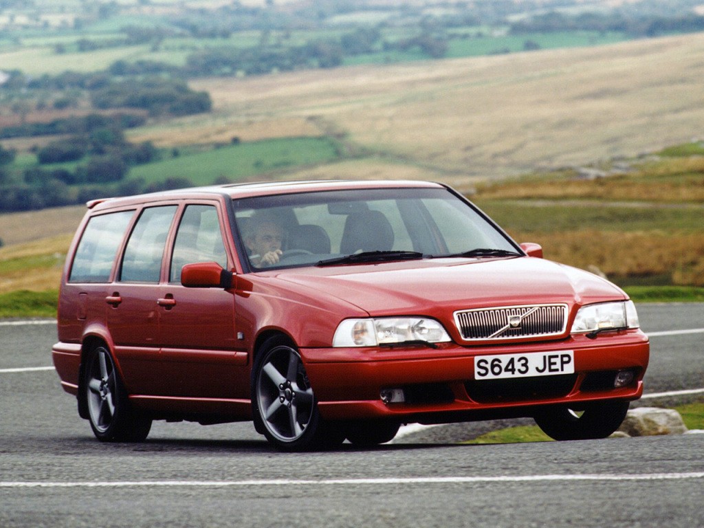 Volvo V70 photo 5