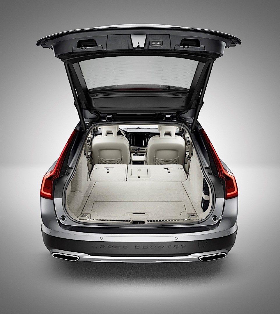 Volvo V90 Cross Country photo 83