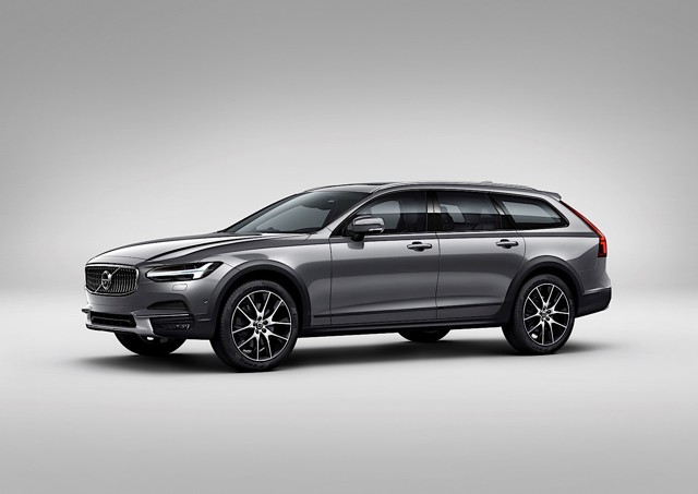 Volvo V90 Cross Country photo 7