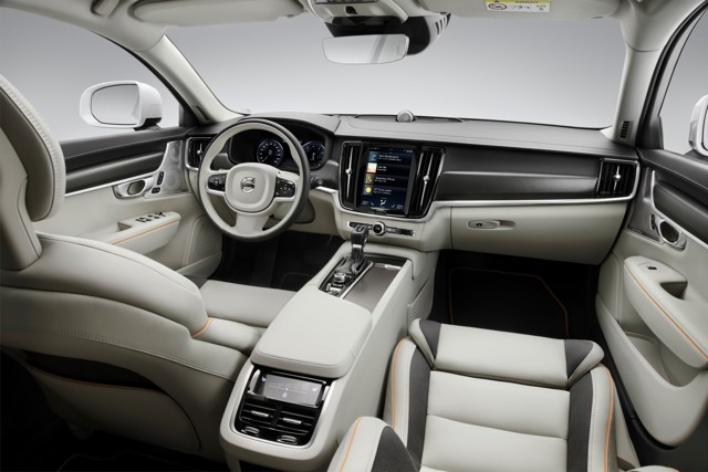 Volvo V90 Cross Country photo 117
