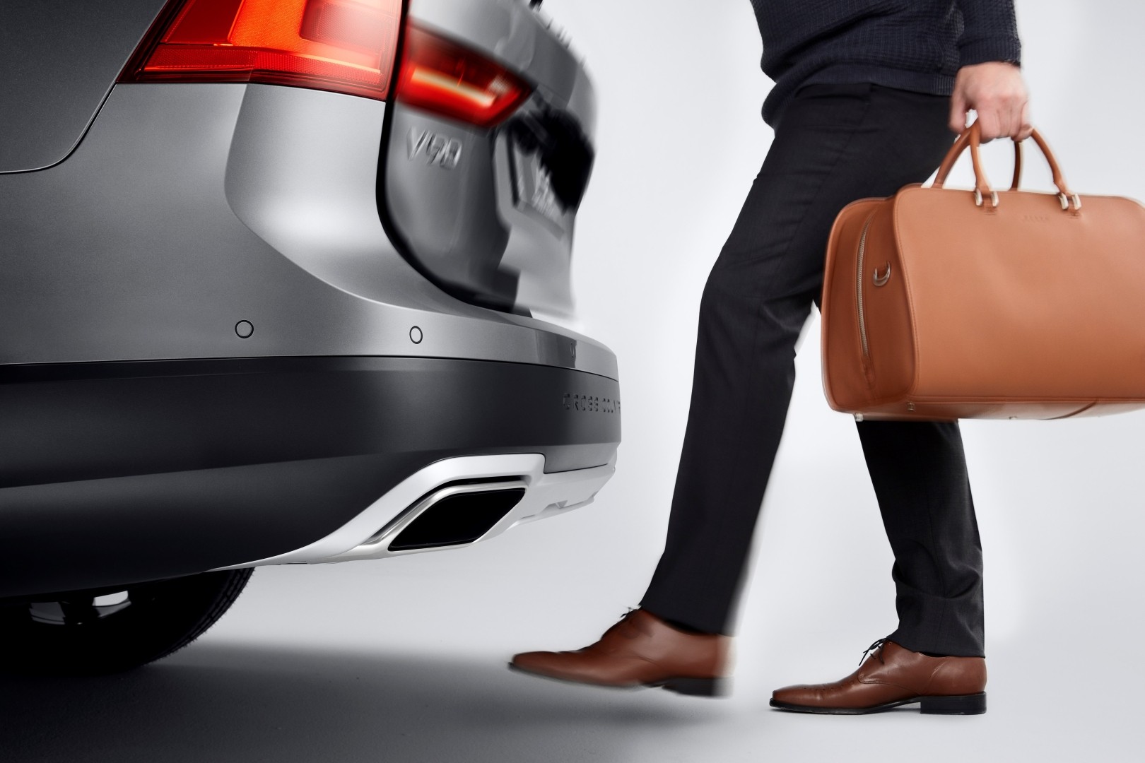 Volvo V90 Cross Country photo 13