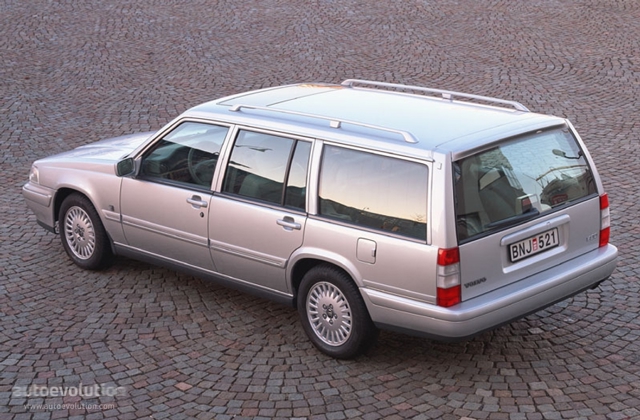 Volvo V90 photo 2