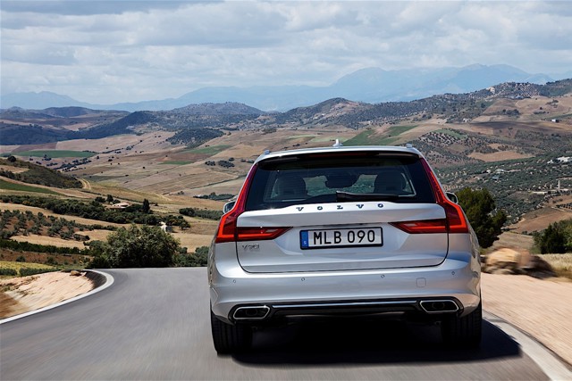 Volvo V90 photo 13