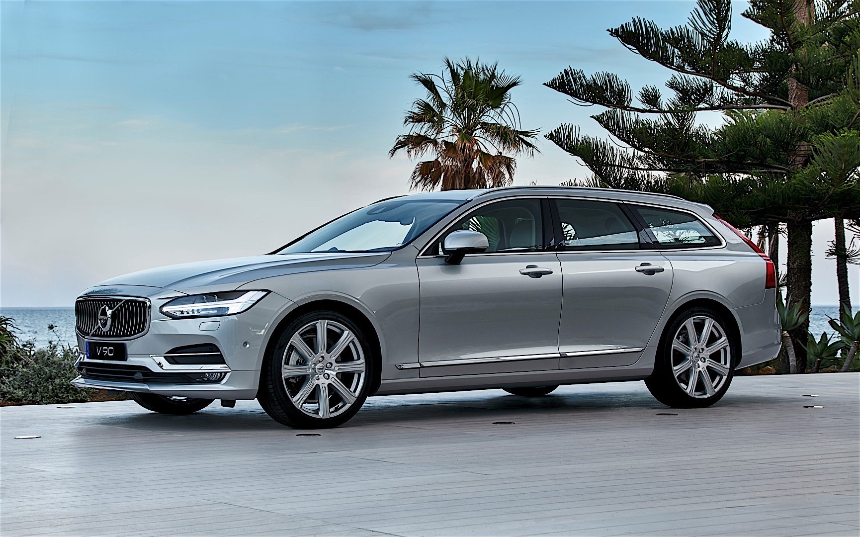 Volvo V90 photo 15