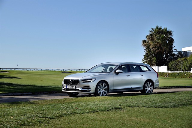 Volvo V90 photo 38