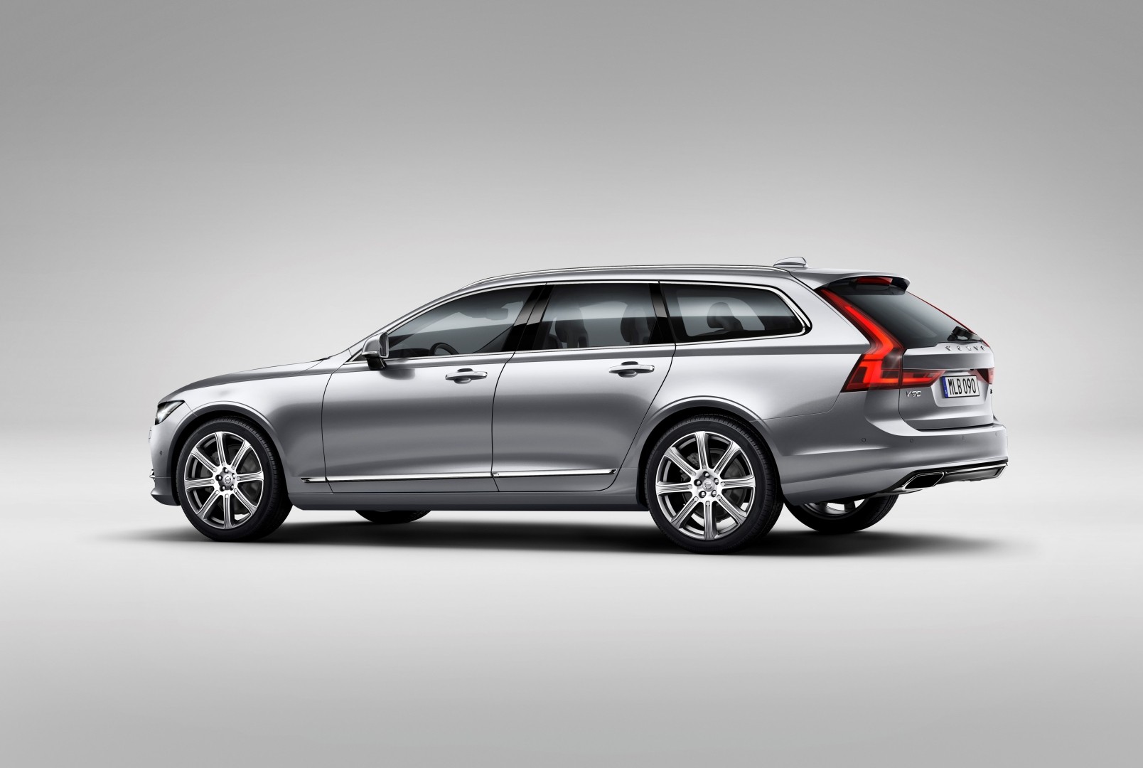 Volvo V90 photo 13