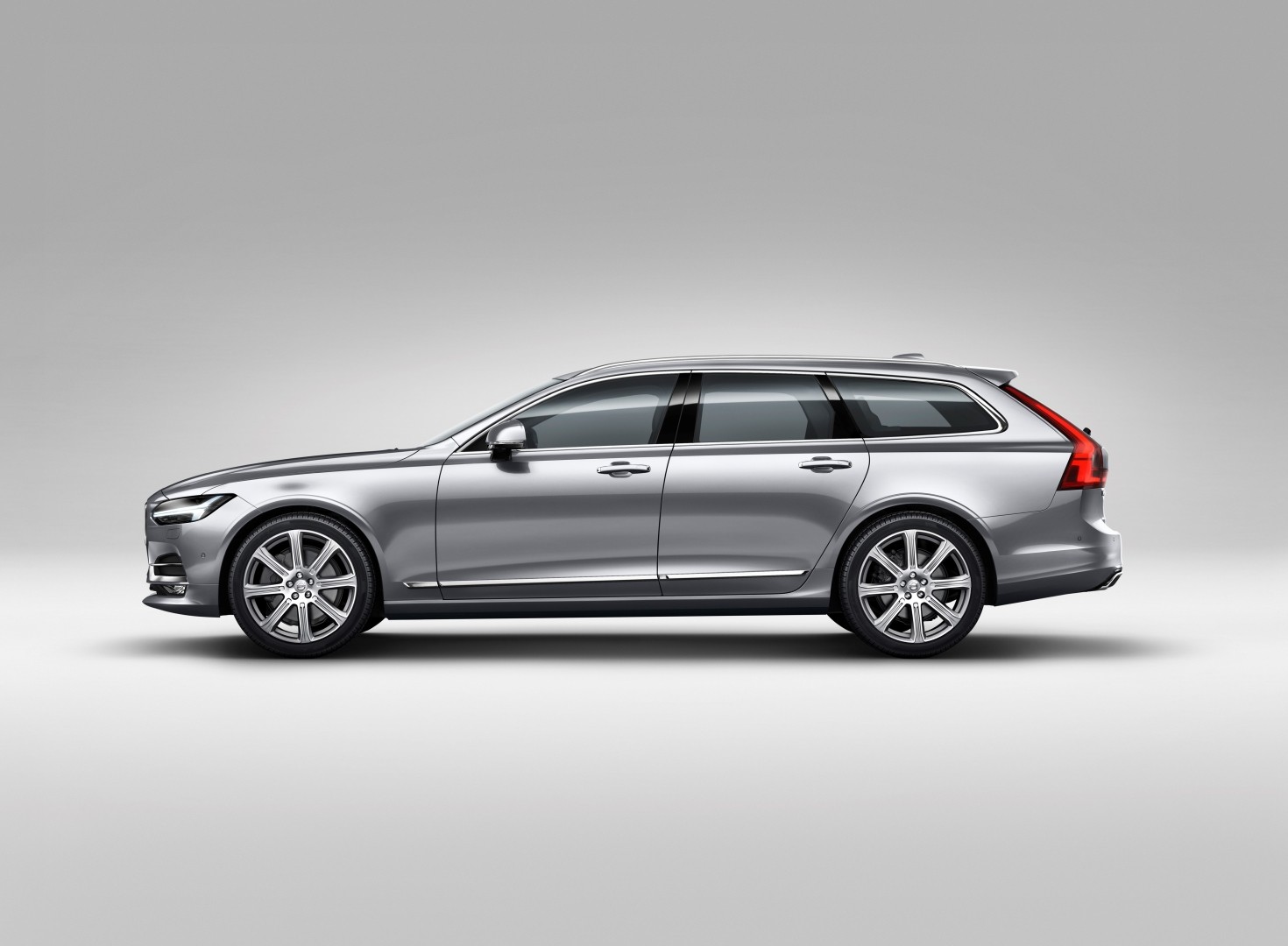 Volvo V90 photo 15