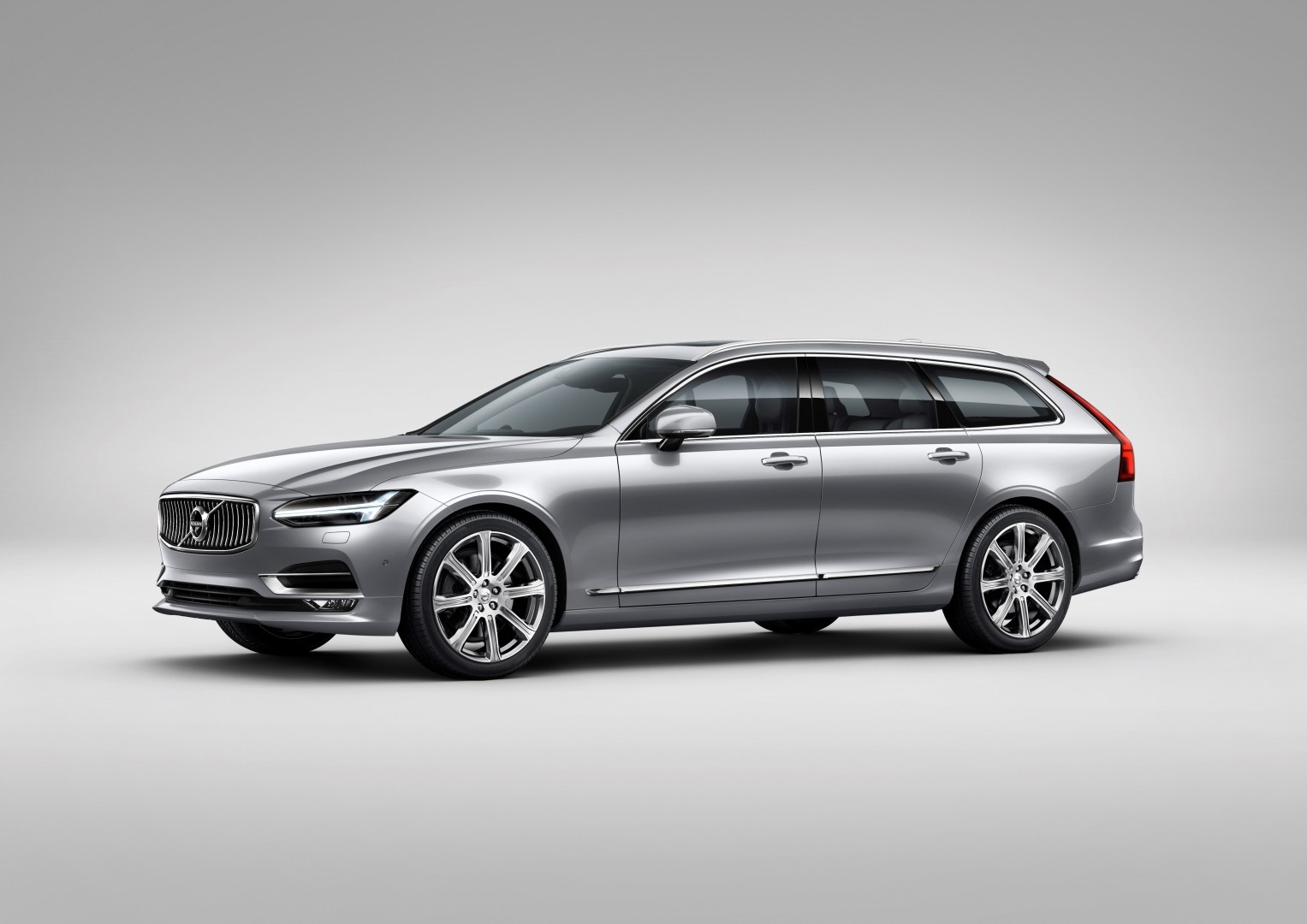 Volvo V90 photo 16