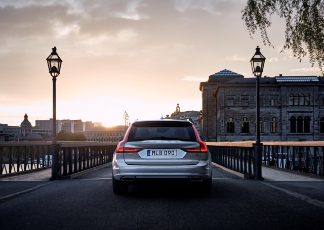 Volvo V90 photo 18