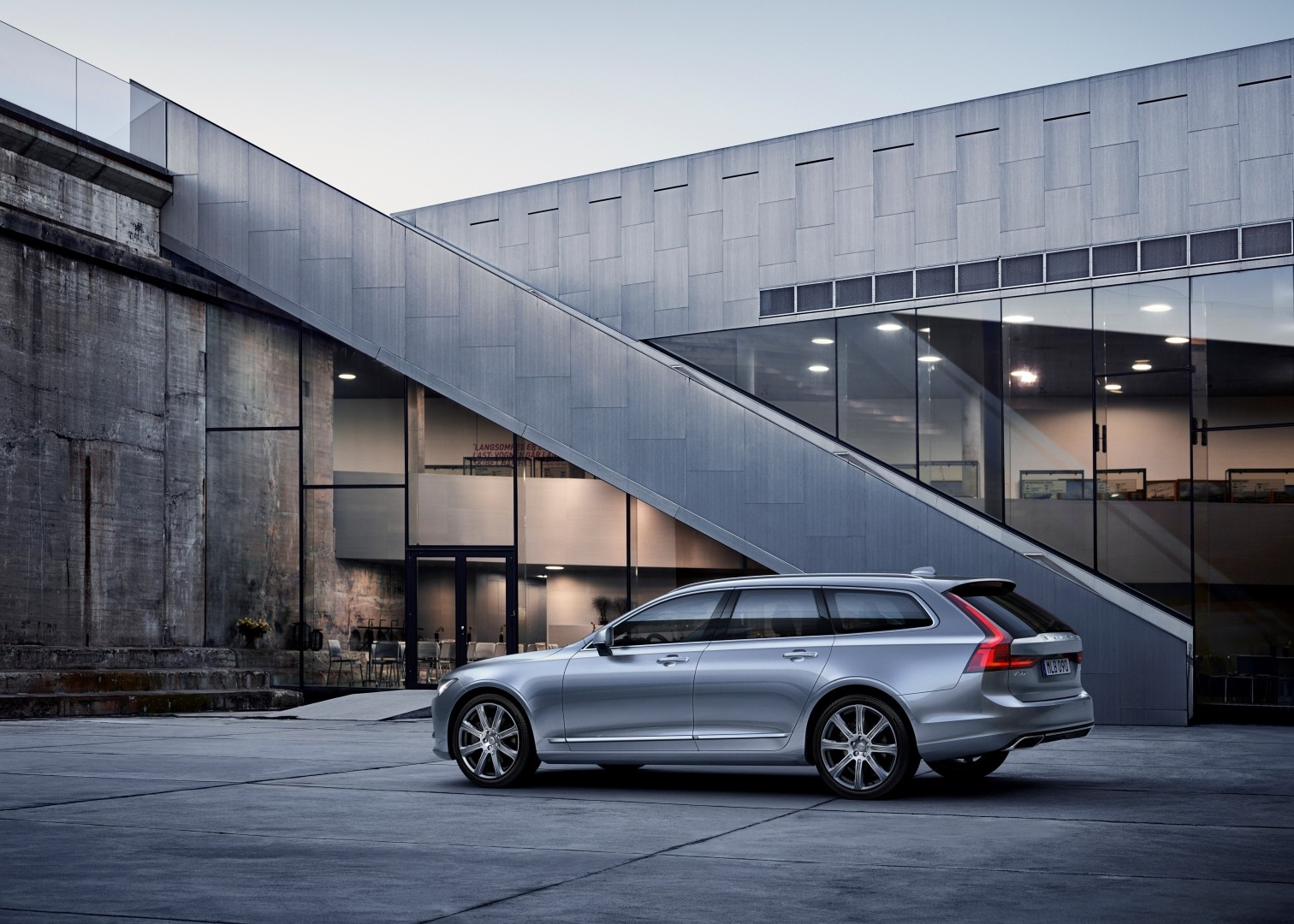 Volvo V90 photo 20