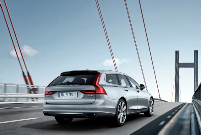 Volvo V90 photo 22