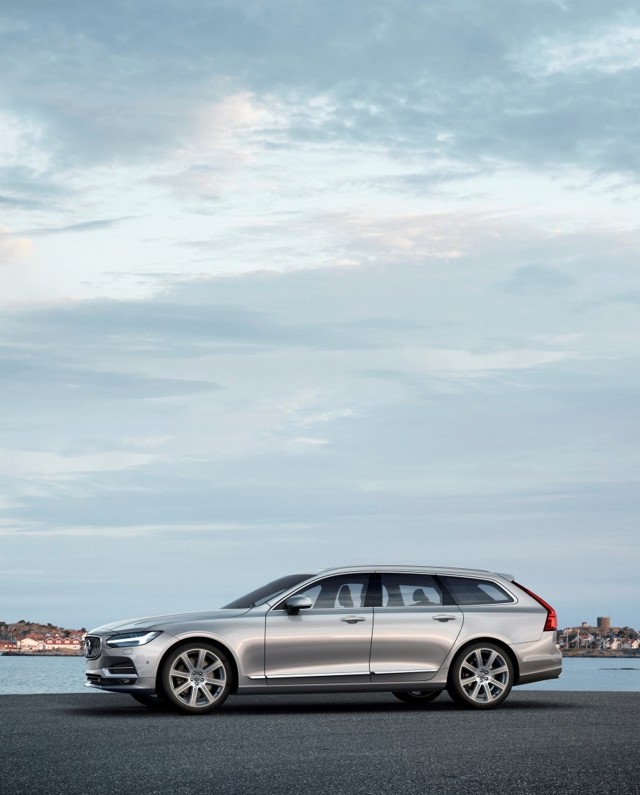 Volvo V90 photo 26