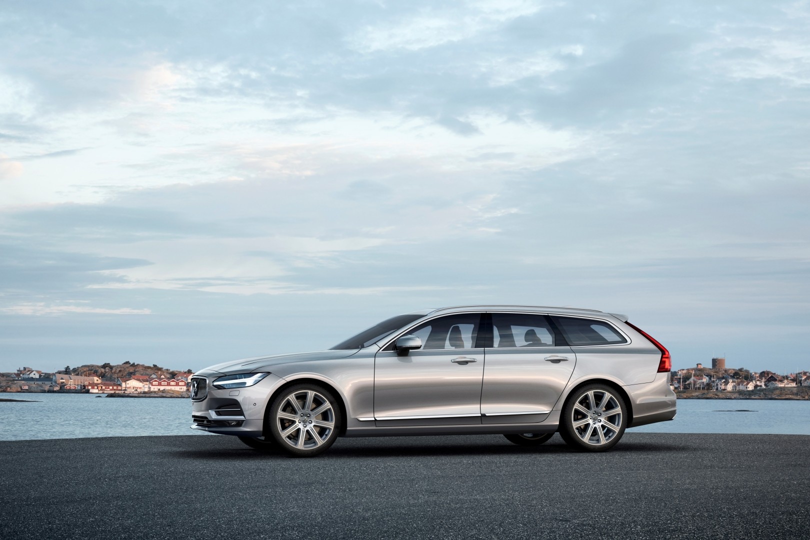 Volvo V90 photo 27