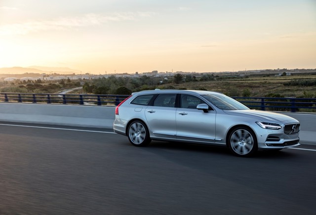 Volvo V90 photo 31