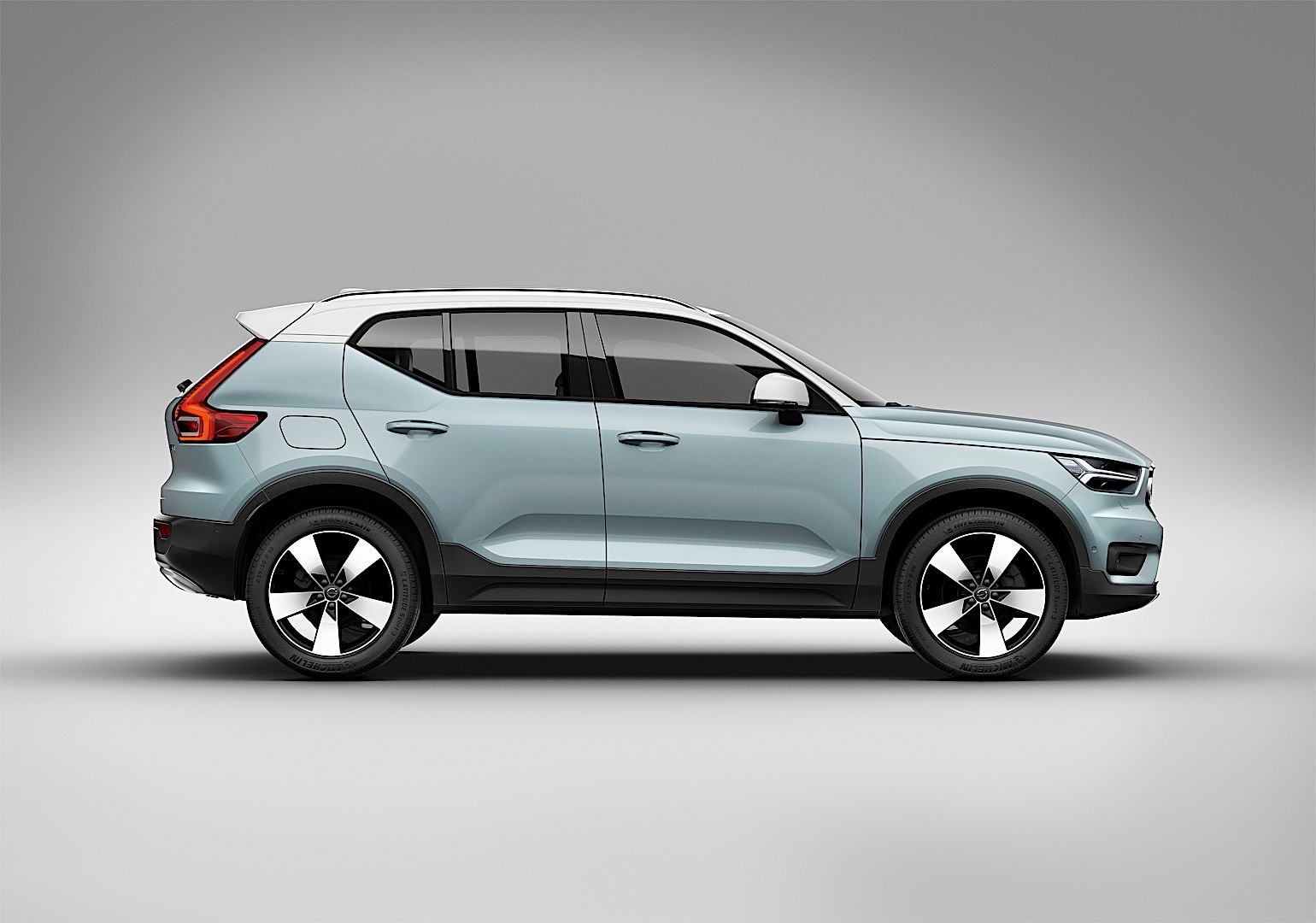Volvo Xc40 photo 6