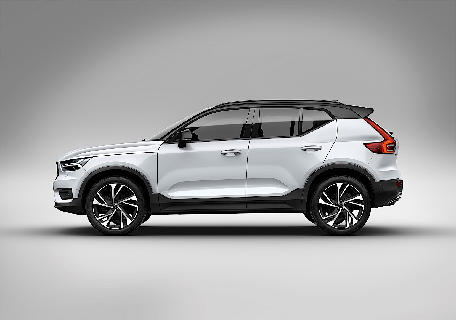 Volvo Xc40 photo 36