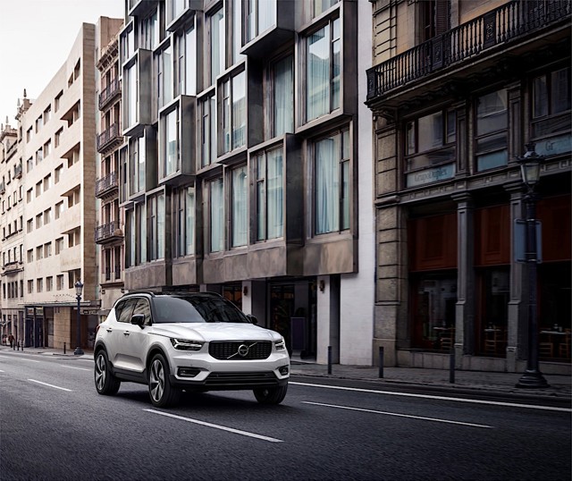 Volvo Xc40 photo 3