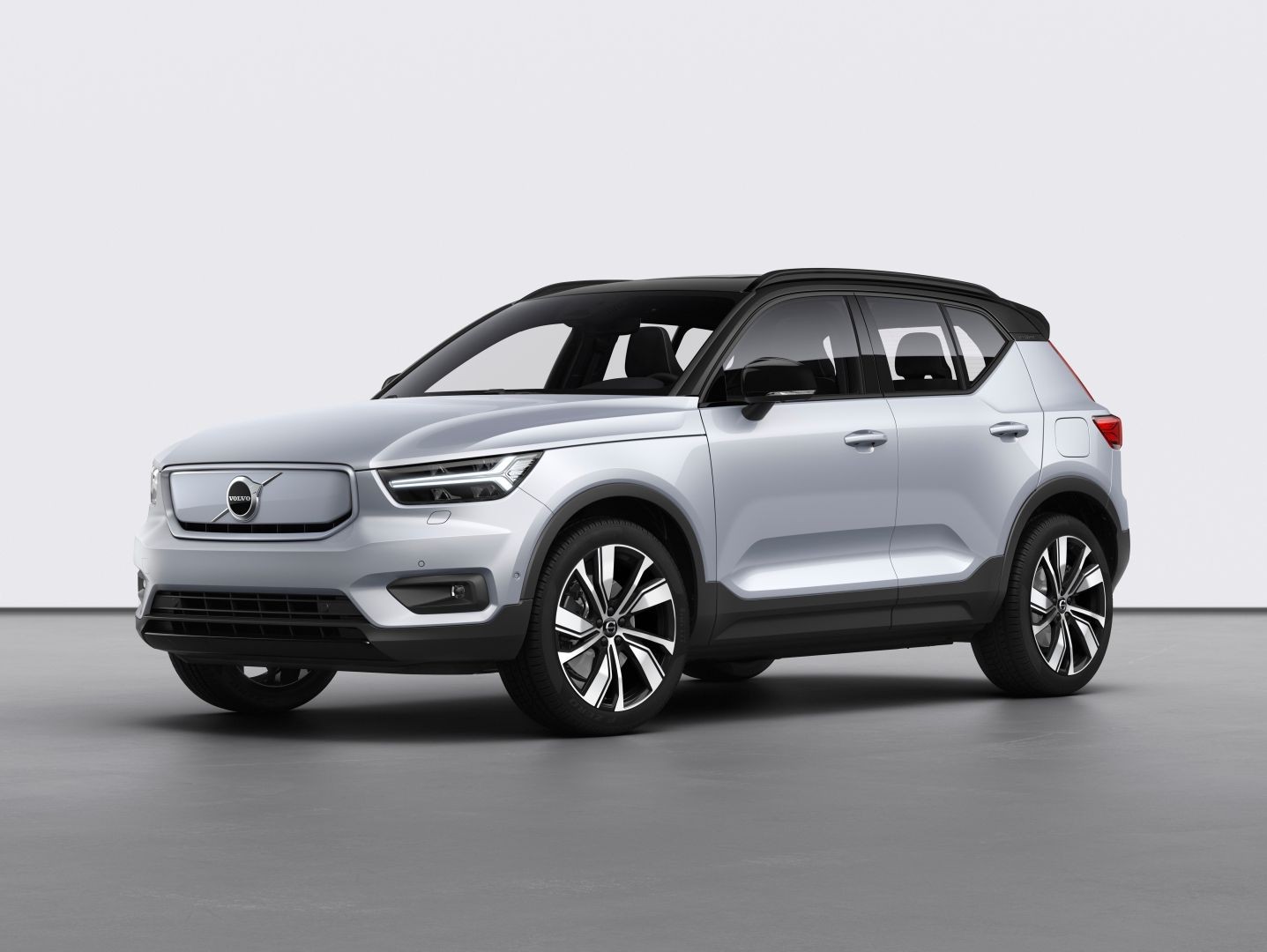 Volvo Xc40 photo 8
