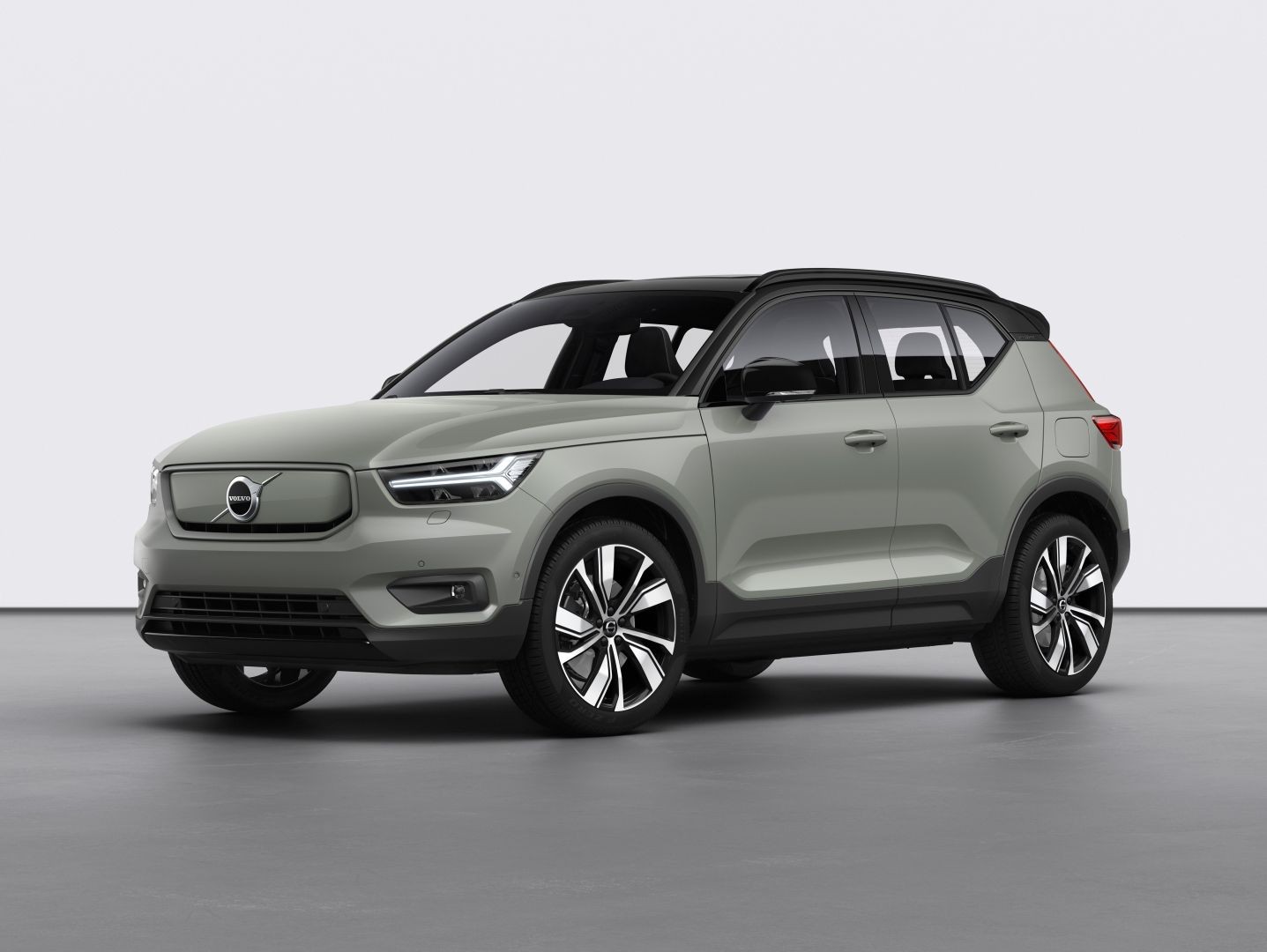 Volvo Xc40 photo 4