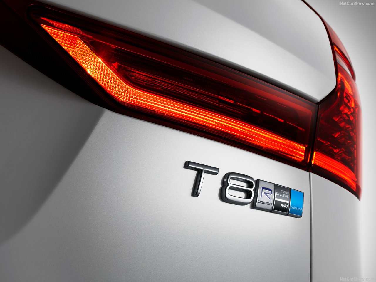 Volvo Xc60 Polestar photo 2