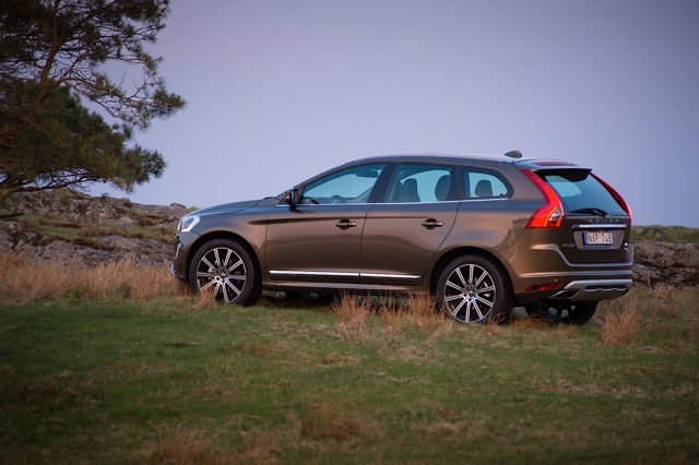Volvo Xc60 photo 9