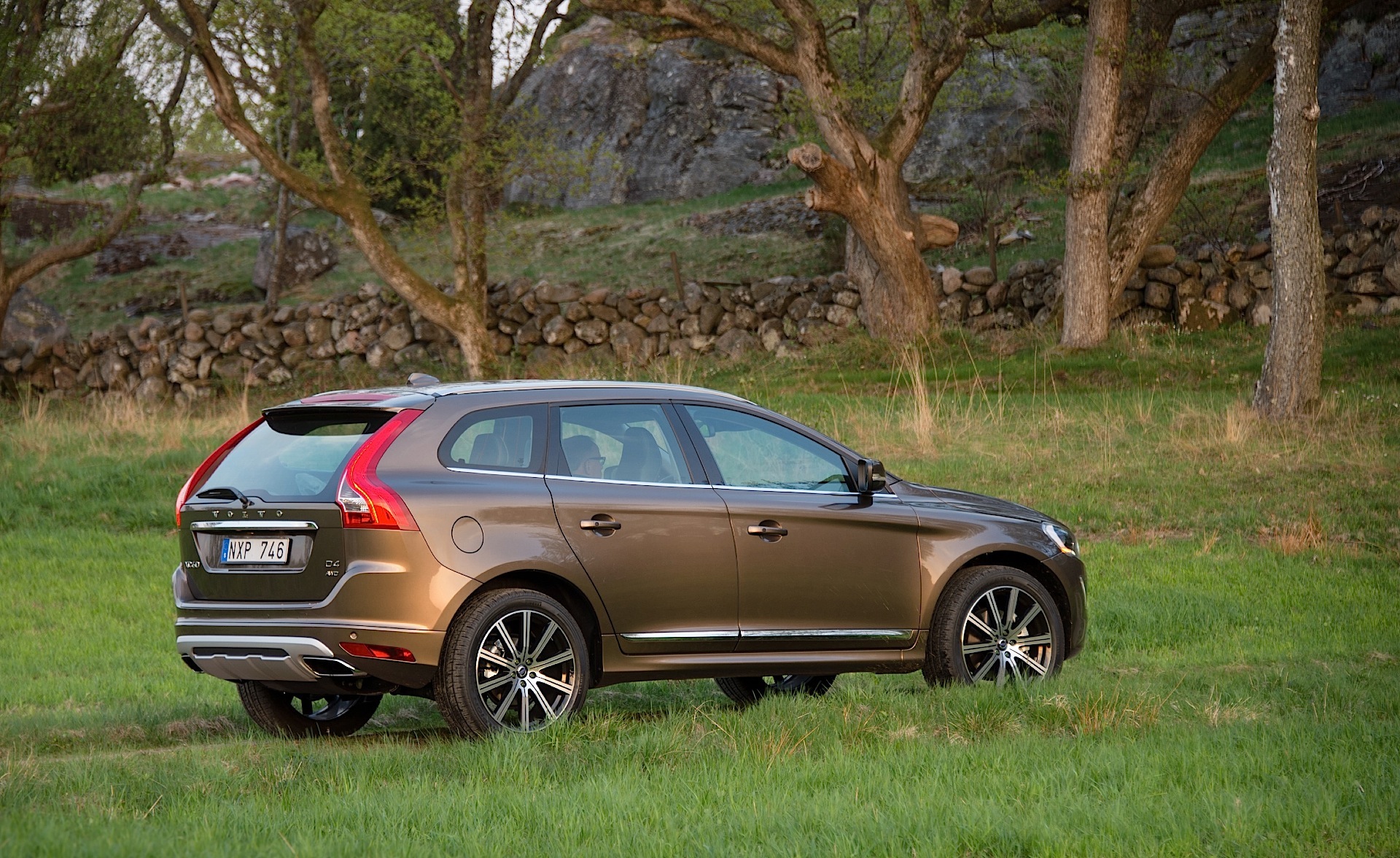 Volvo Xc60 photo 10